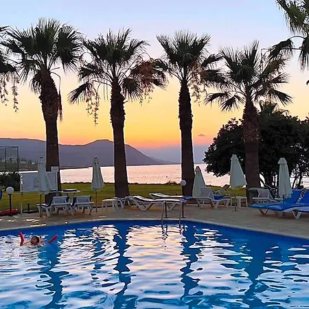 Souli מלון 2*